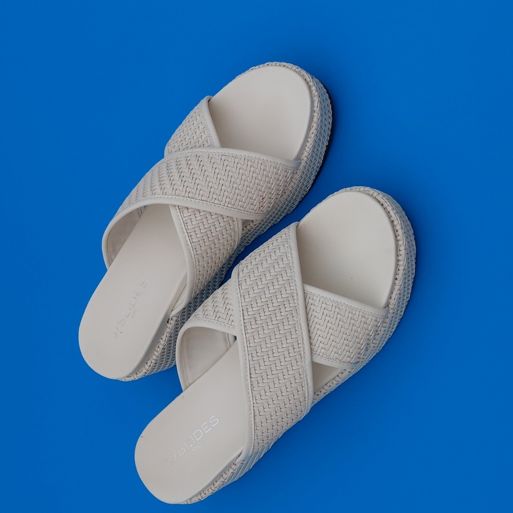 J / SLIDES NYC  Women's Criss Cross White Wedge Platform  Sandals - 10